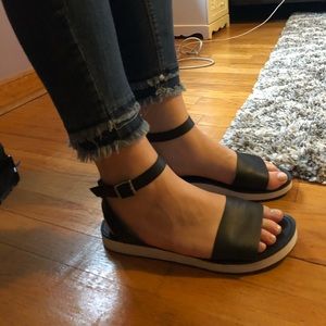 Steve Madden Platform Sandals
